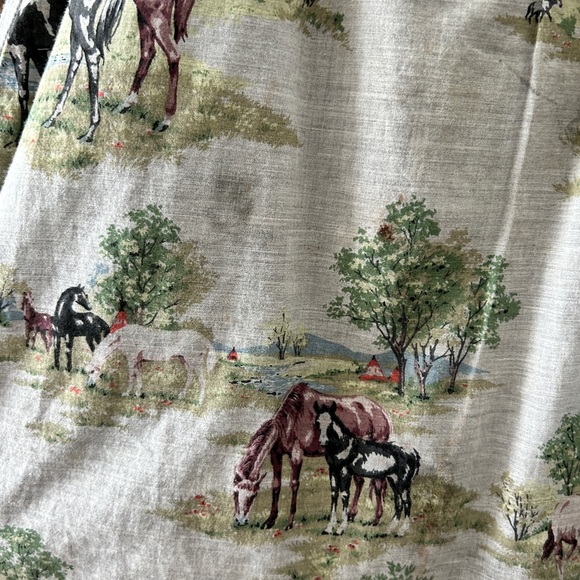 Vintage horse print dress - Picture 2 of 4